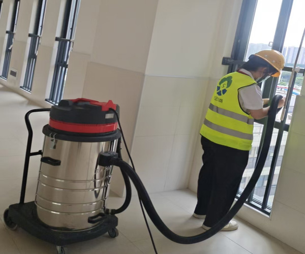 學(xué)校教室清潔