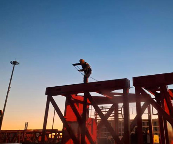 重型設(shè)備清洗